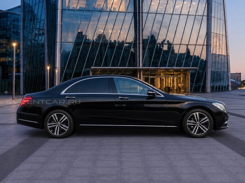 Mercedes-Benz S-Class W222