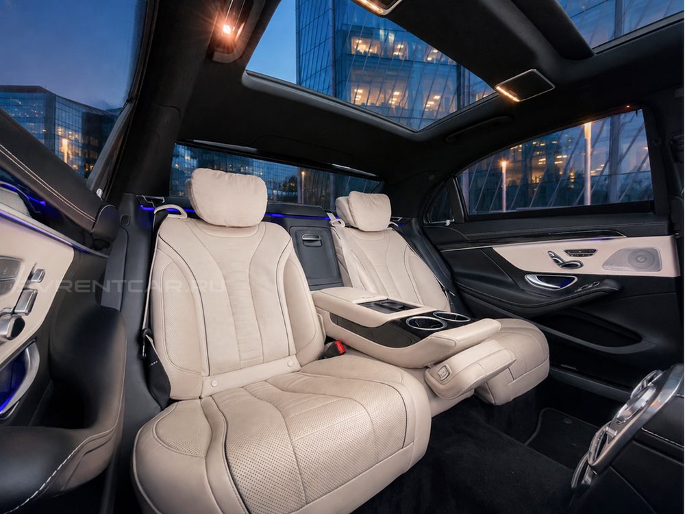 Mercedes-Benz S-Class W222