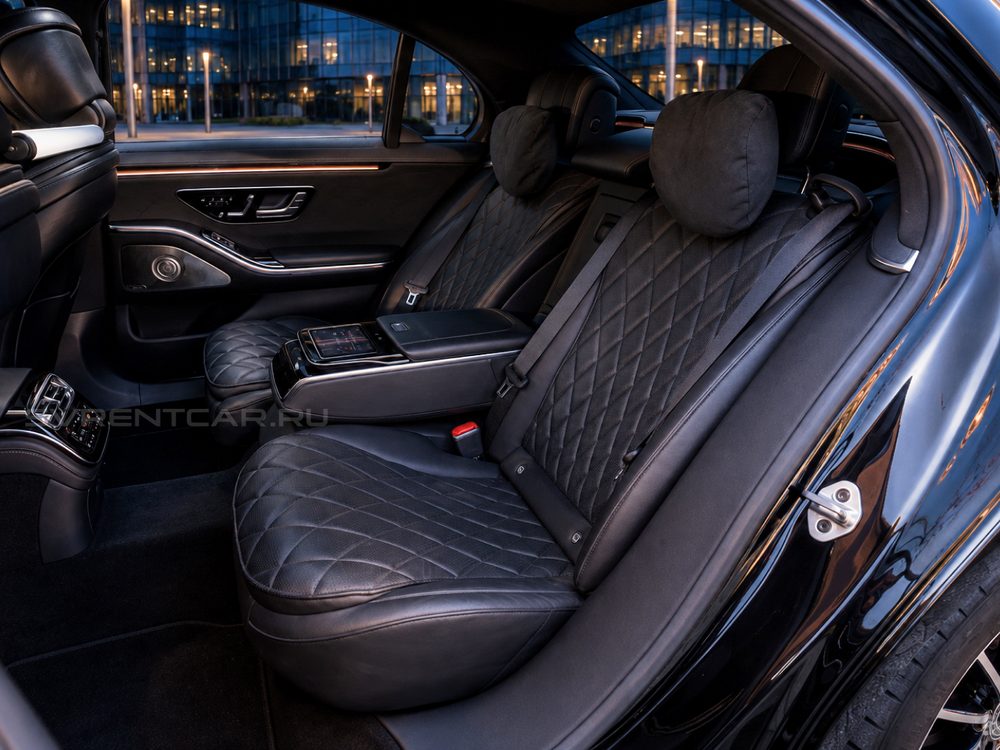 Mercedes S-Class W223