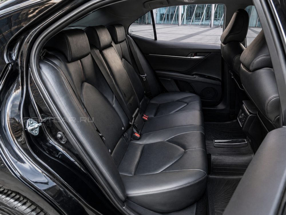 Toyota Camry XV70