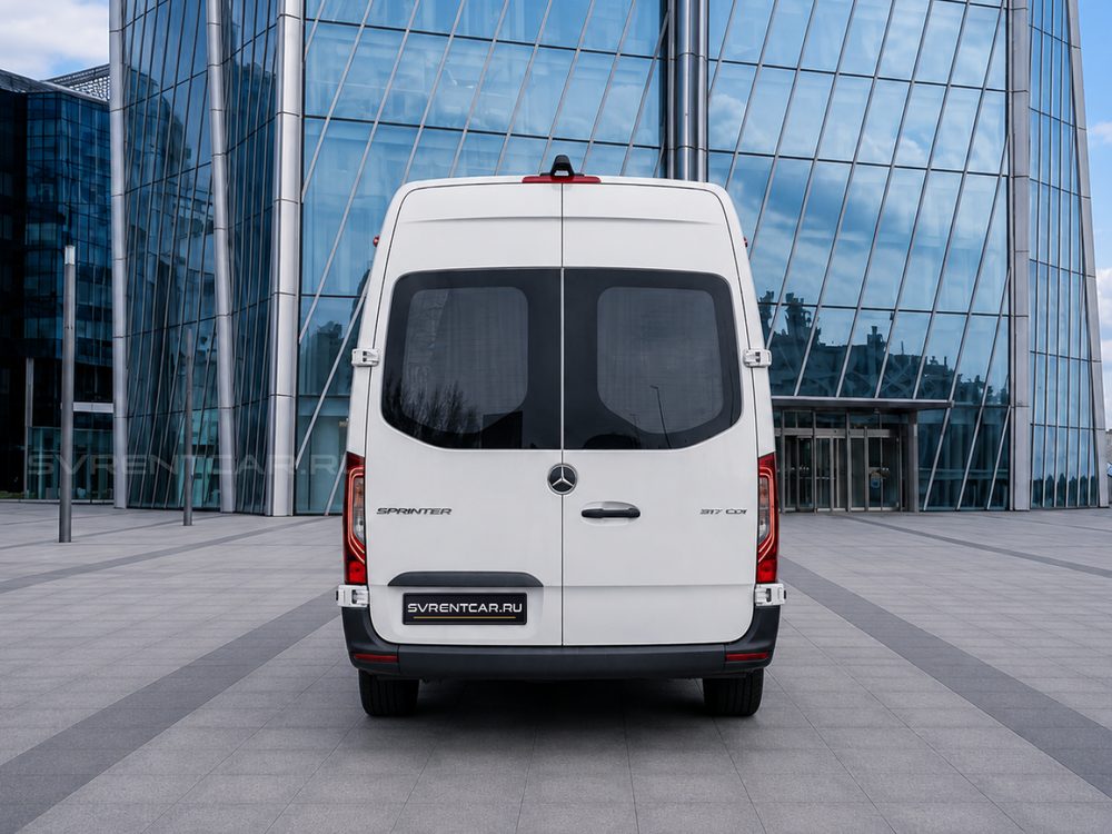 Mercedes Sprinter W907 белый