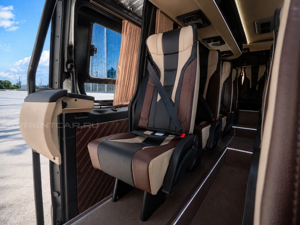 Mercedes Sprinter W907 белый