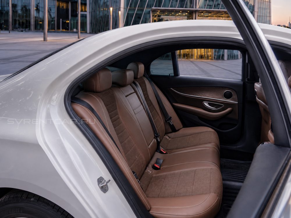 Mercedes E-Class W213