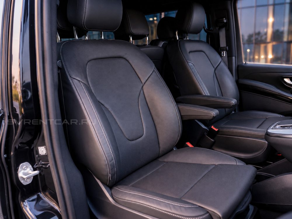 Mercedes V-class от 2019 с капитанскими сидениями
