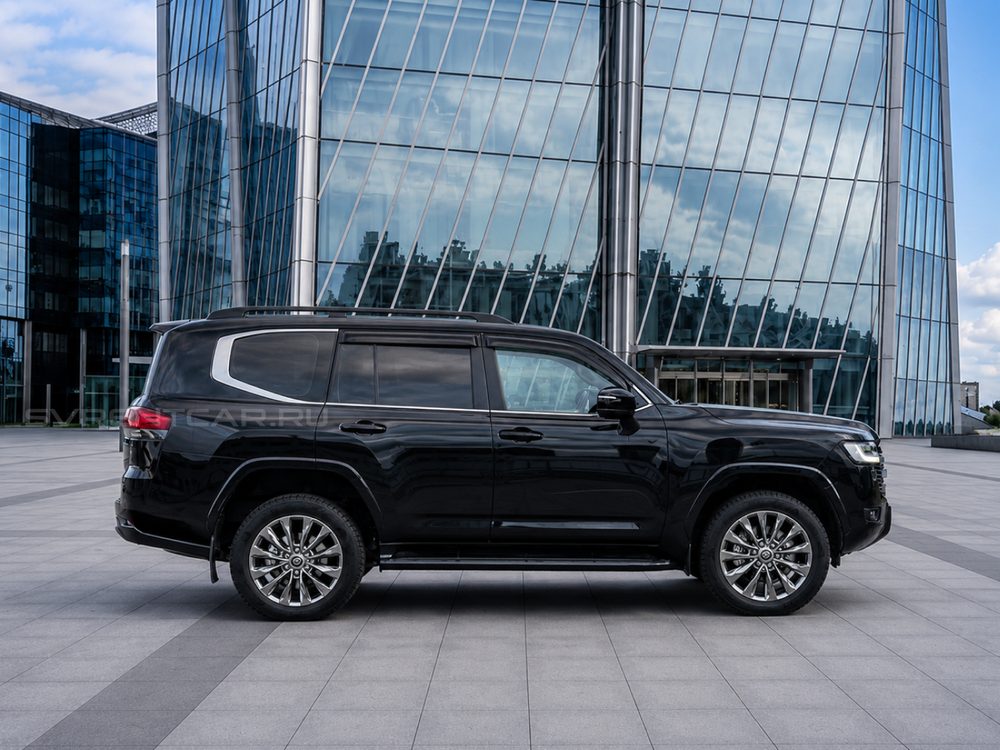 Toyota Land Cruiser 300