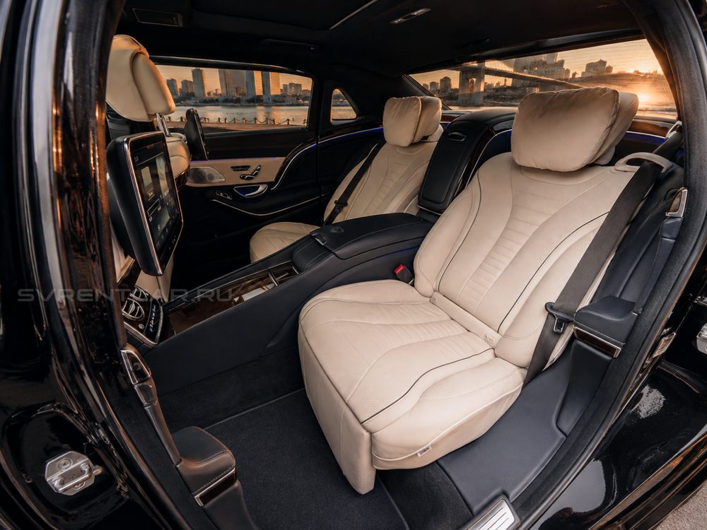 Mercedes-Maybach W222