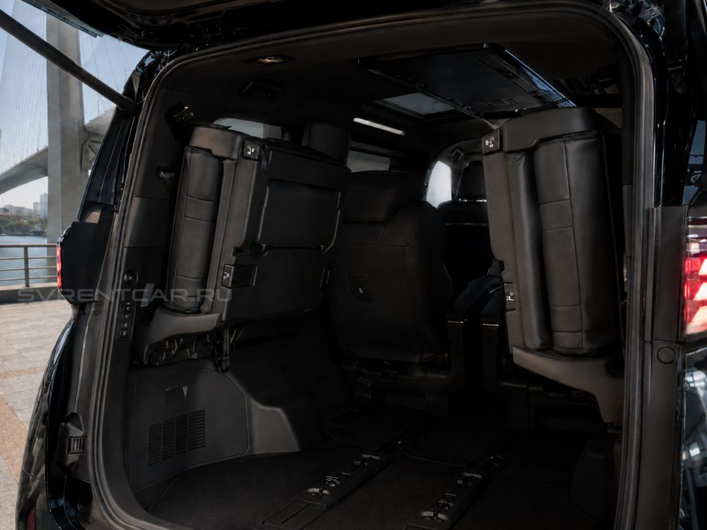 Toyota Alphard Executive Lounge