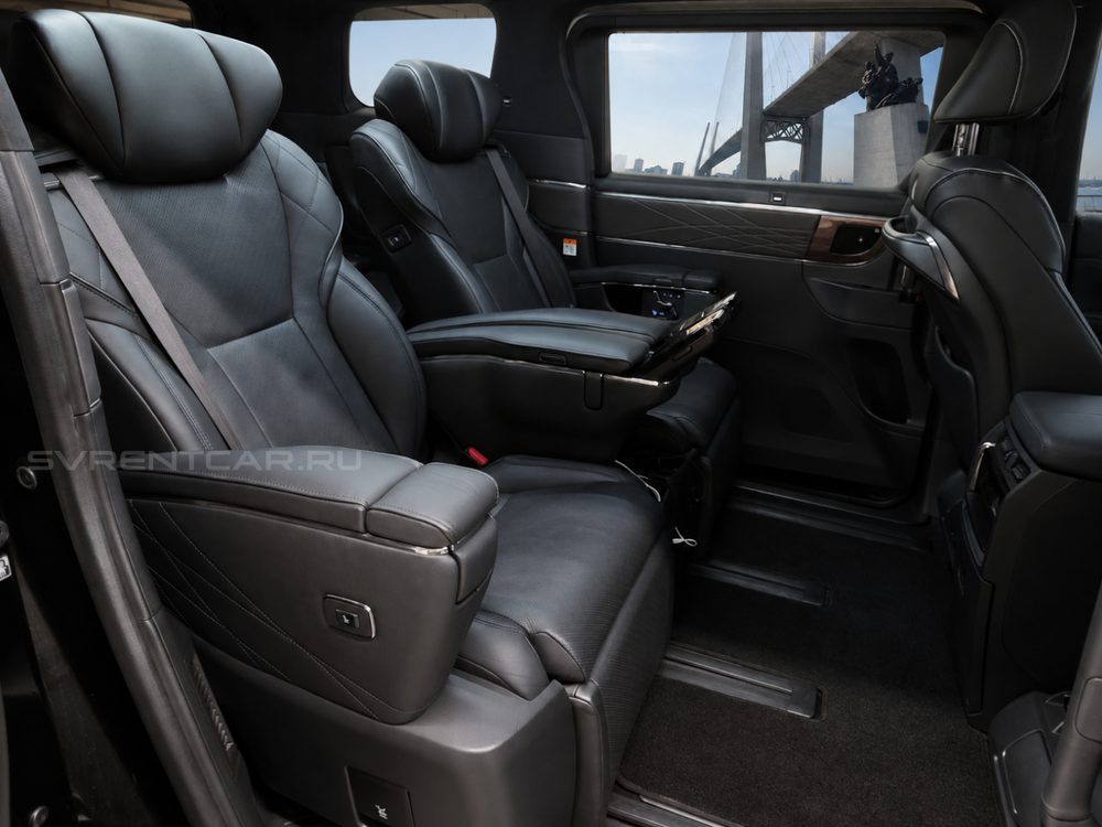Toyota Alphard Executive Lounge
