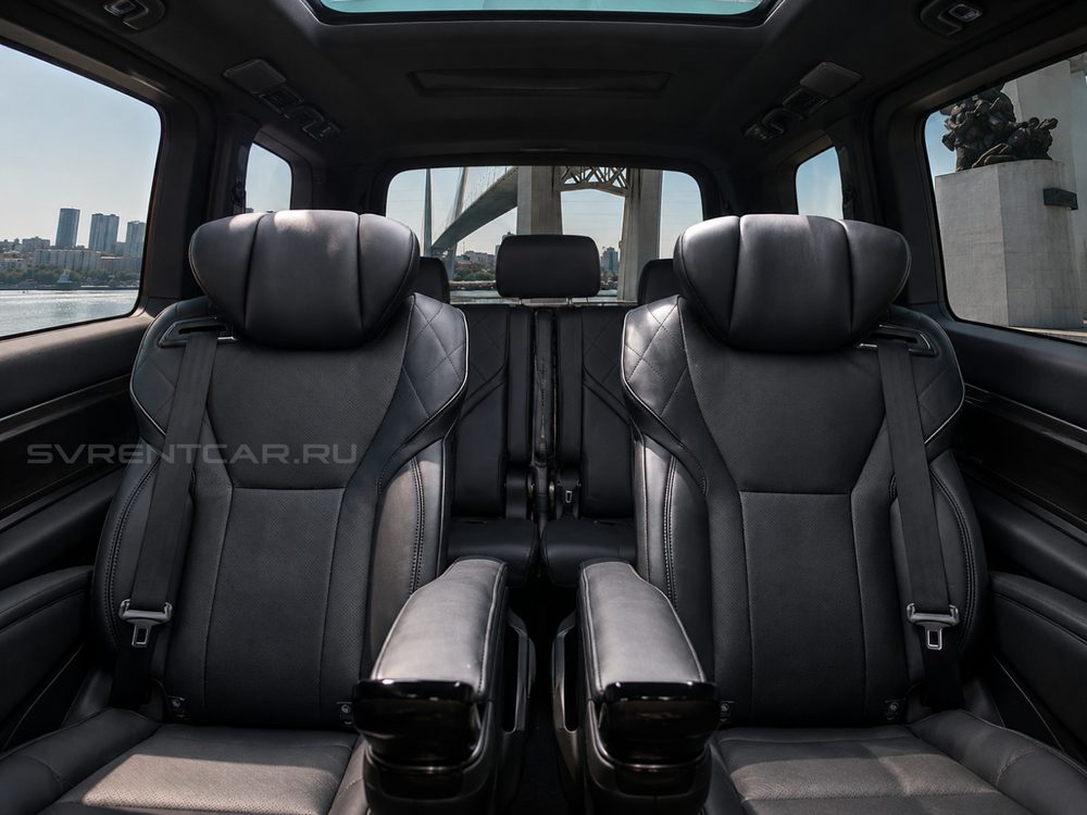 Toyota Alphard Executive Lounge