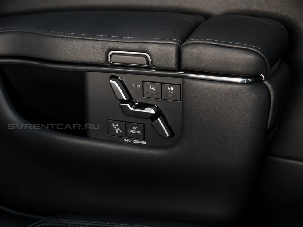 Toyota Alphard Executive Lounge